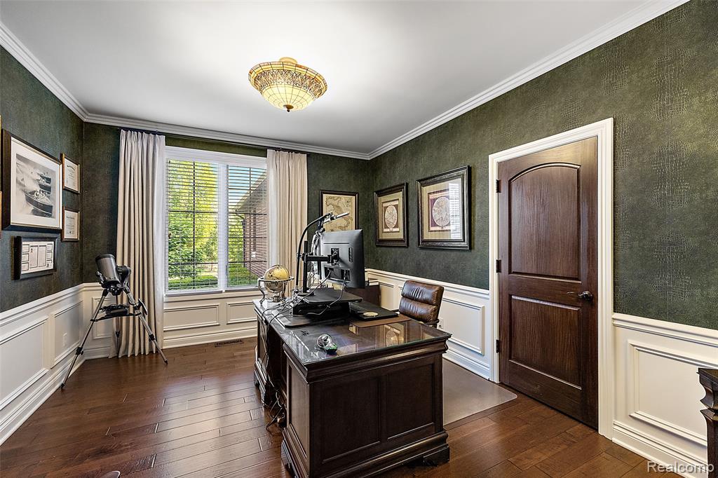 3071 Emeraude Court, Rochester, MI 48306 — Photo 17