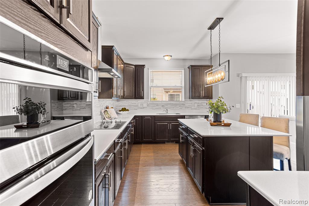 286 SPRINGVIEW Street, Ann Arbor, MI 48103 — Photo 15