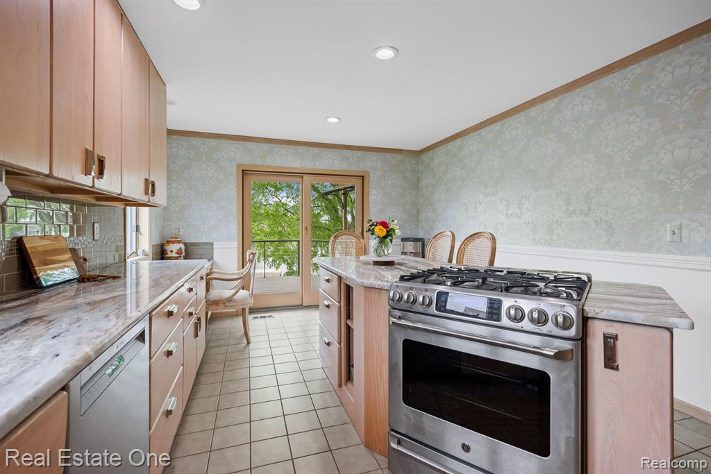 3882 LAKE LAPEER Drive, Metamora, MI 48455 — Photo 16