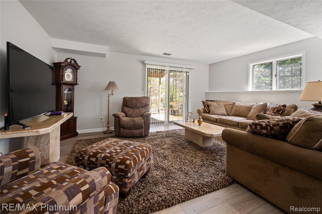 8707 White Fawn Street NE, Rockford, MI 49341 — Photo 12