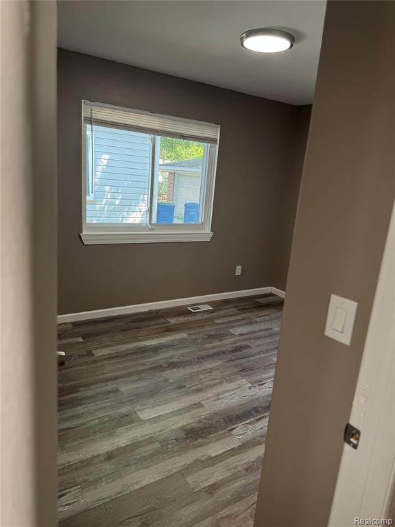 8220 Lozier Avenue, Warren, MI 48089 — Photo 13