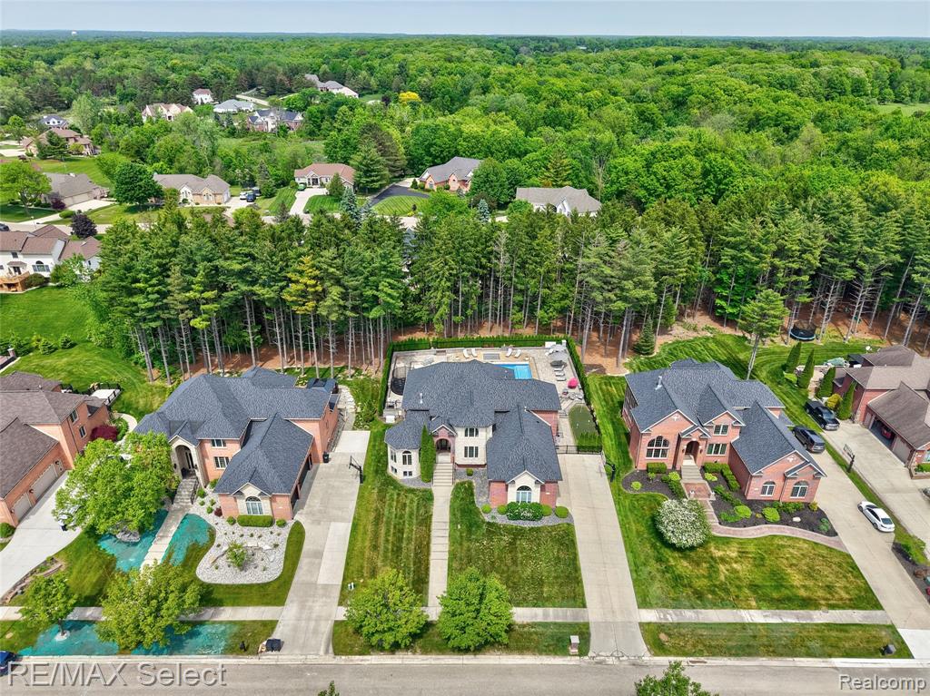 3334 Creekview Drive, Davison, MI 48423 — Photo 14