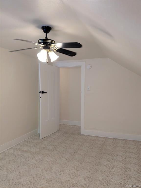 300 Bristol Street S, Almont, MI 48003 — Photo 34