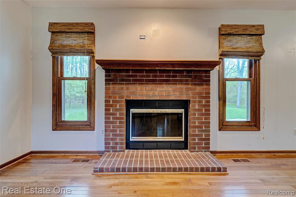 5370 Greenview Drive, Clarkston, MI 48348 — Photo 10