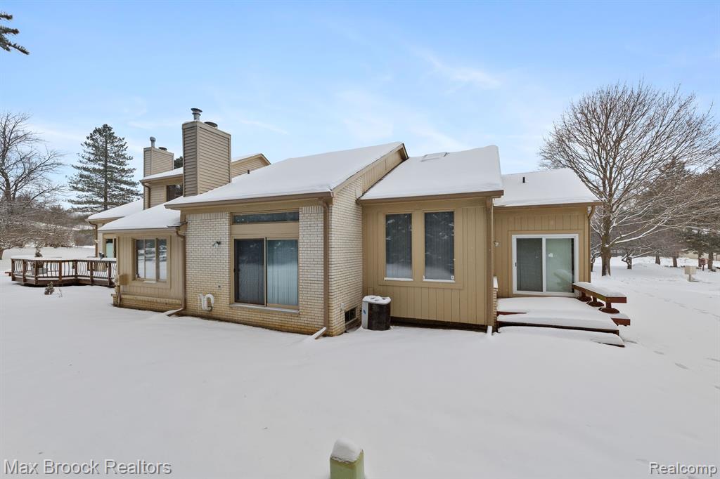 7364 SHERWOOD CREEK, 21, West Bloomfield, MI — Photo 10