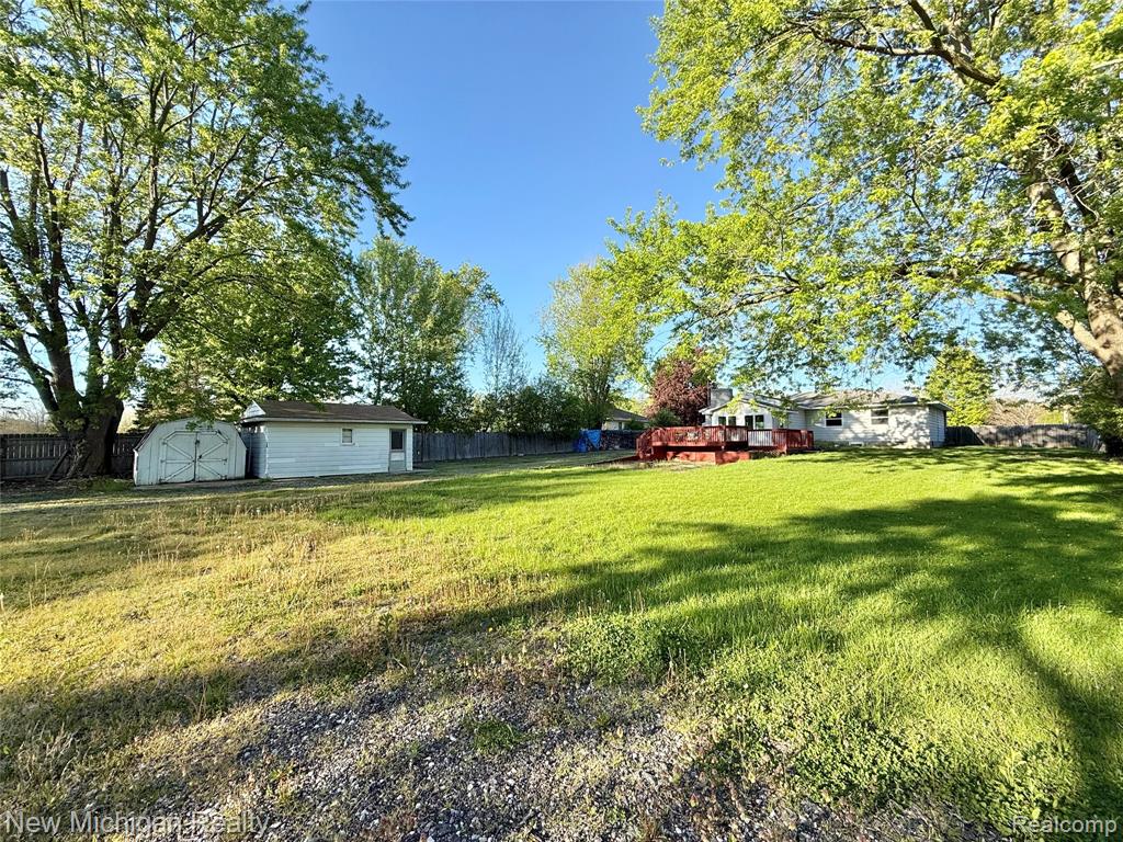 5288 Torrey Road, Mundy, MI 48507 — Photo 35