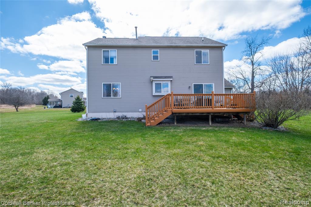 9283 Betsie Drive, Grand Blanc, MI 48439 — Photo 23