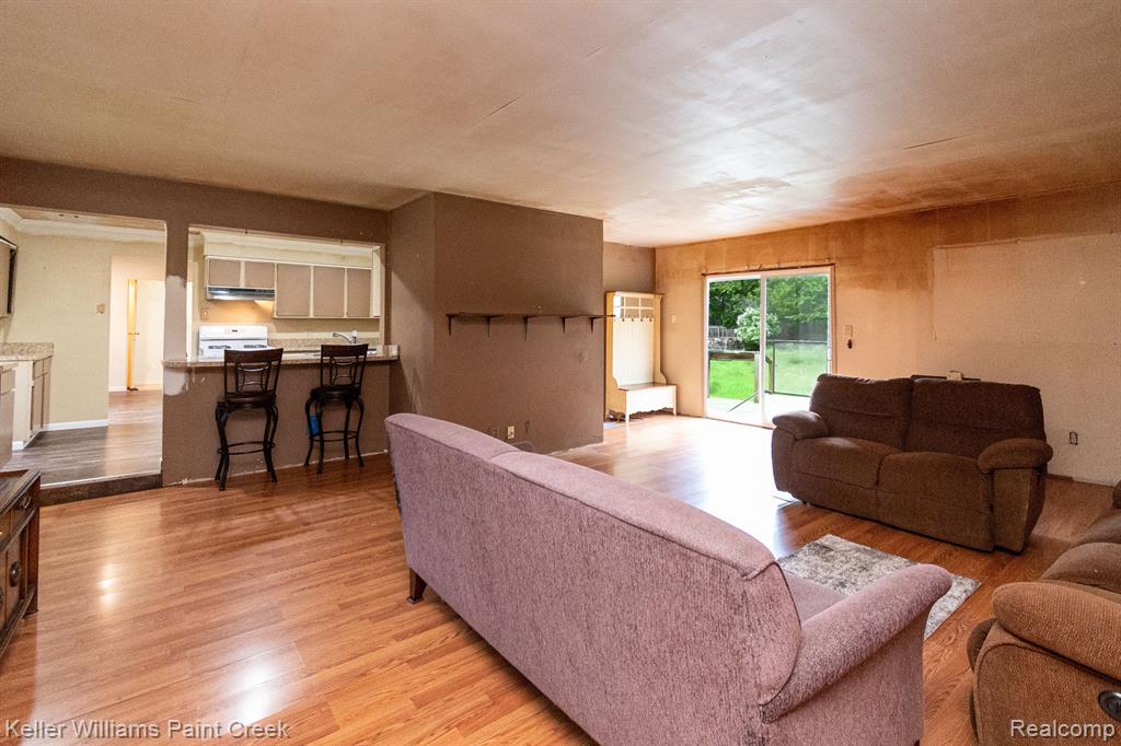 5281 WILBY Street, Shelby Twp, MI 48317 — Photo 8