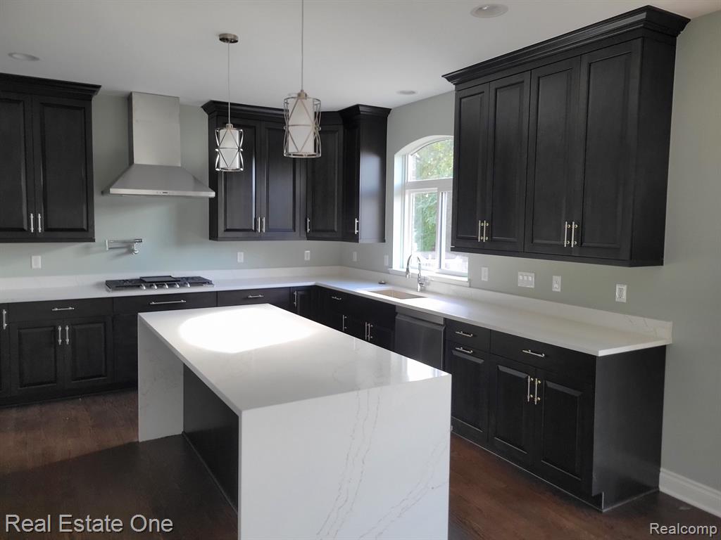 25 FLORENCE Drive, Troy, MI 48098 — Photo 4