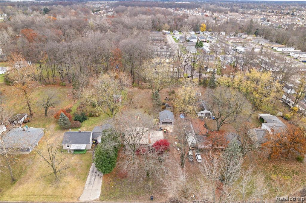 8537 Moms Drive, Belleville, MI 48111 — Photo 54