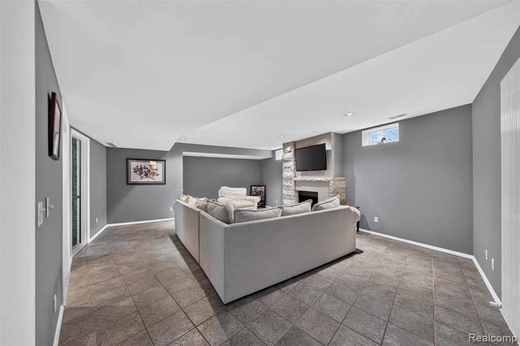 750 Hazelwood Street, Birmingham, MI 48009 — Photo 46