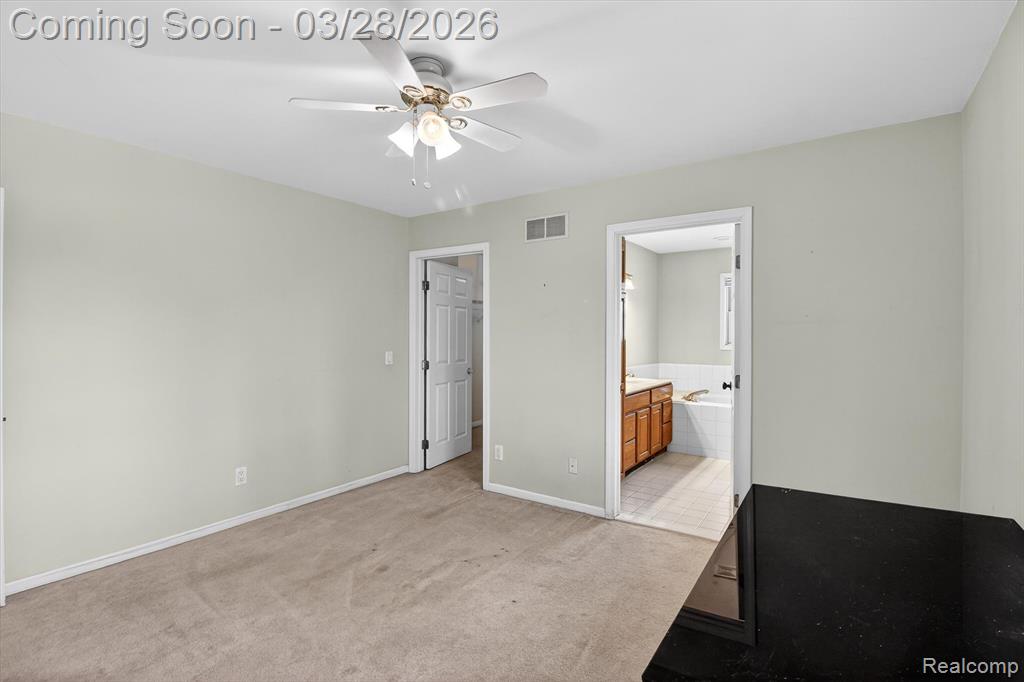 150 Bradley Street, Commerce Twp, MI 48382 — Photo 31