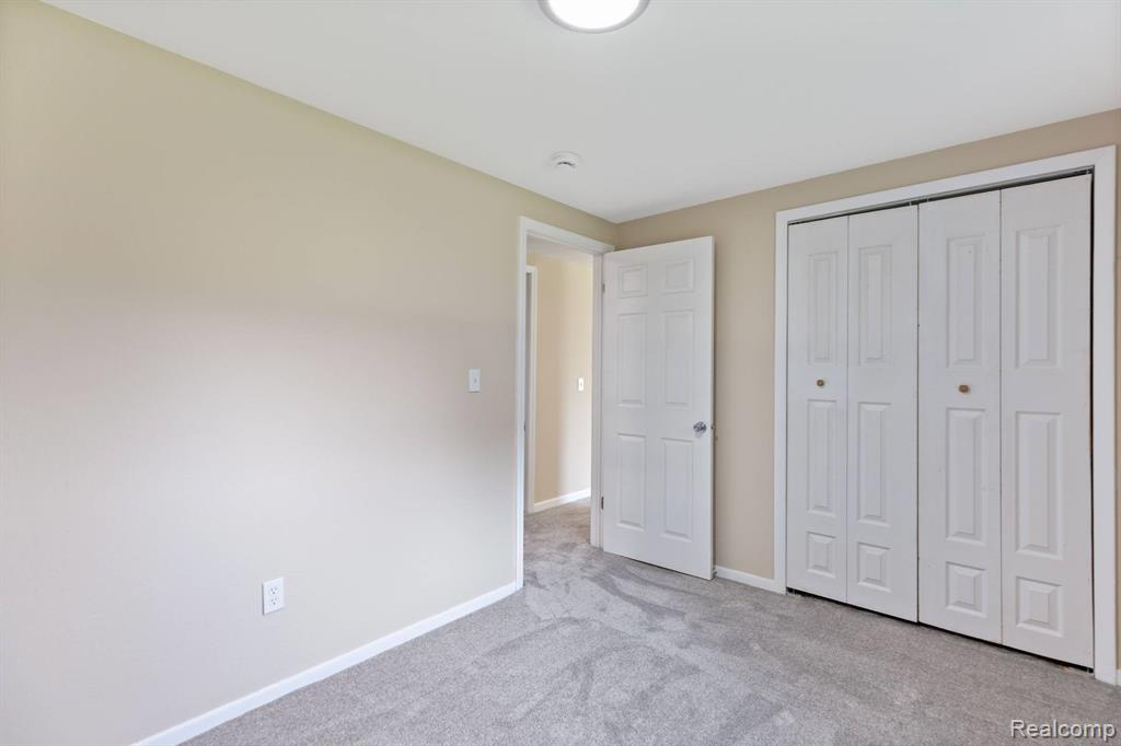 60859 Eyster Road, Rochester, MI 48306 — Photo 20
