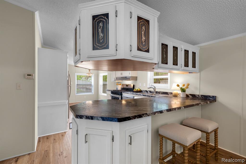 2692 GREG Avenue, Brighton, MI 48114 — Photo 11