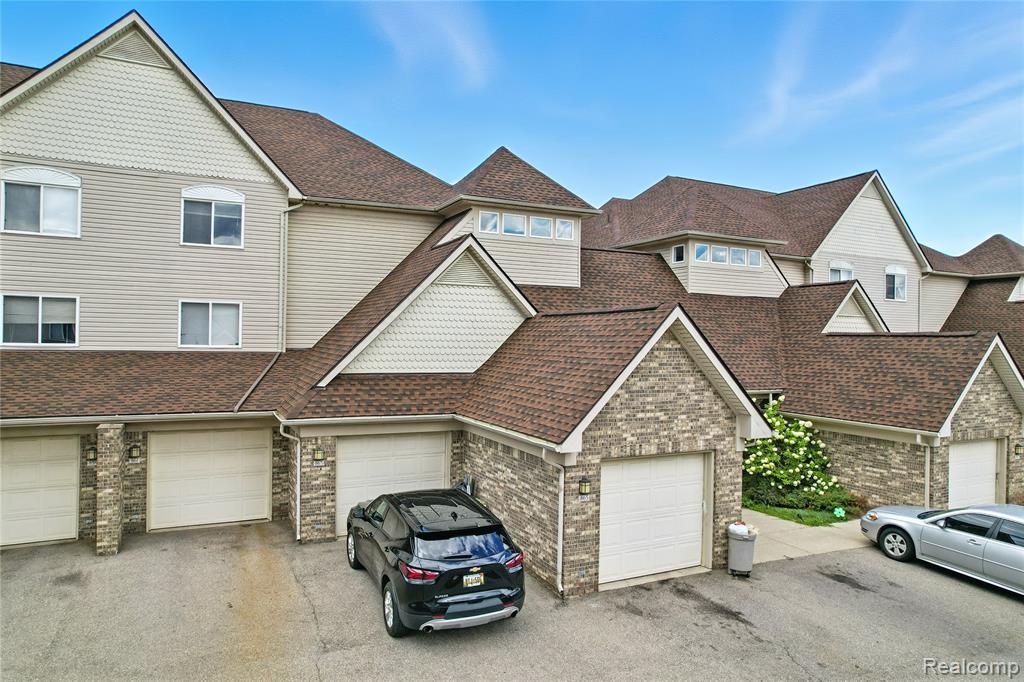 863 Brandon Avenue, Pontiac, MI 48340 — Photo 12