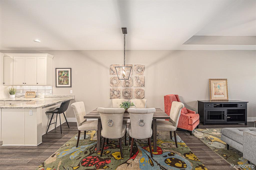 54313 CAMDEN Circle, New Baltimore, MI — Photo 10