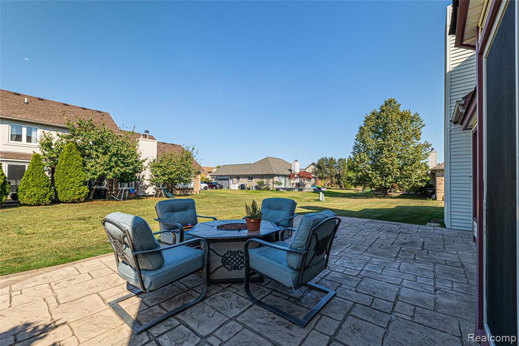 43505 Austin Drive, Sterling Heights, MI 48314 — Photo 39