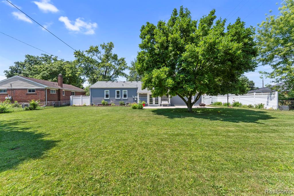 6735 Balfour Avenue, Allen Park, MI 48101 — Photo 24