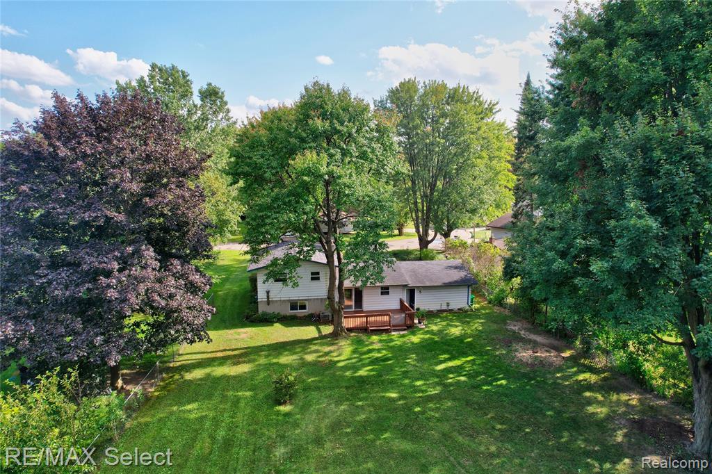5368 Dunbar Drive, Grand Blanc, MI 48439 — Photo 33