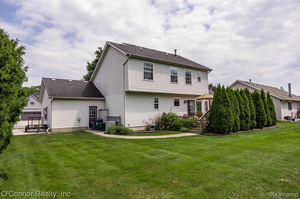 474 Colorado Avenue, Marysville, MI 48040 — Photo 36