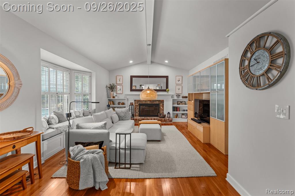 523 Uphill Road, Milford, MI 48381 — Photo 16