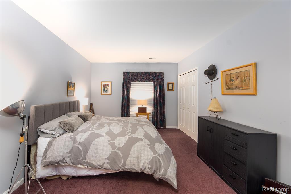2321 Pine Hollow, Brighton, MI 48114 — Photo 31