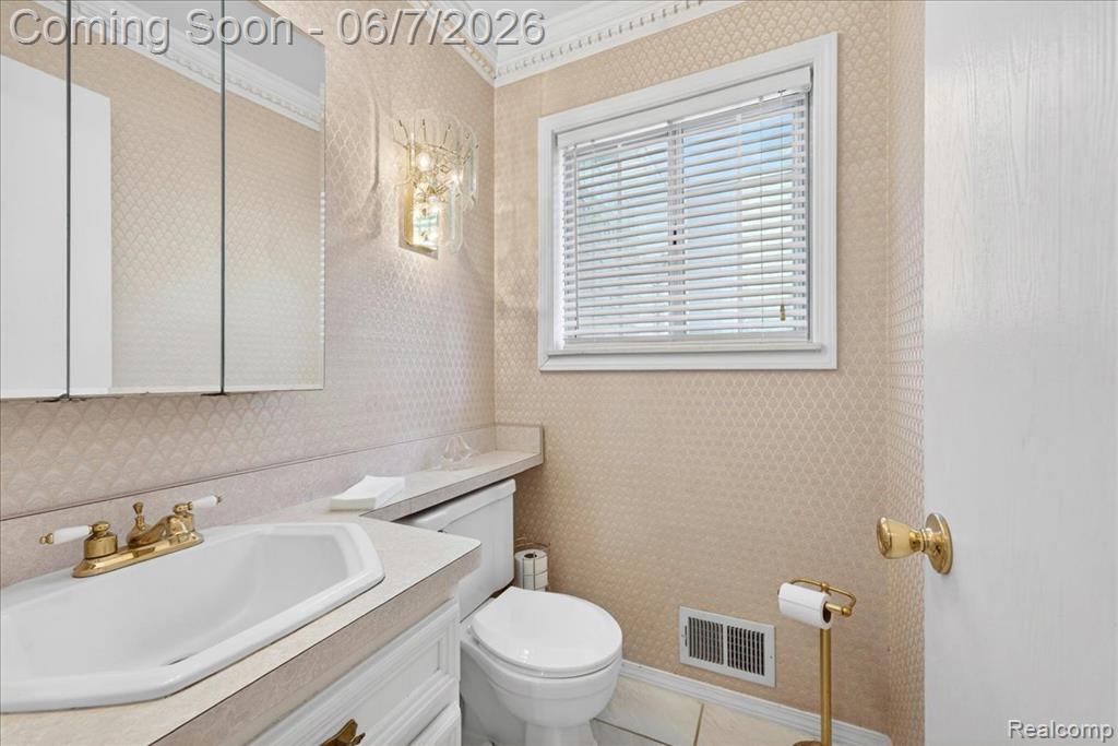 20257 Coachwood Road W, Riverview, MI 48193 — Photo 18
