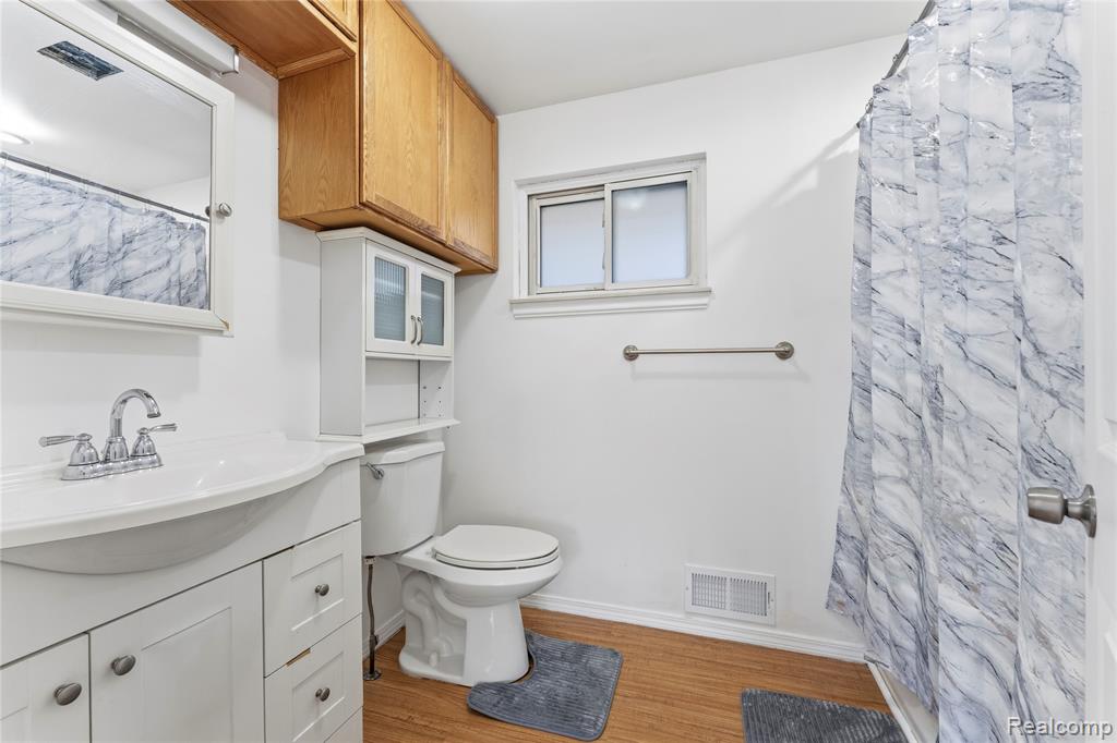 23 W Broadway Street, Ecorse, MI 48229 — Photo 13