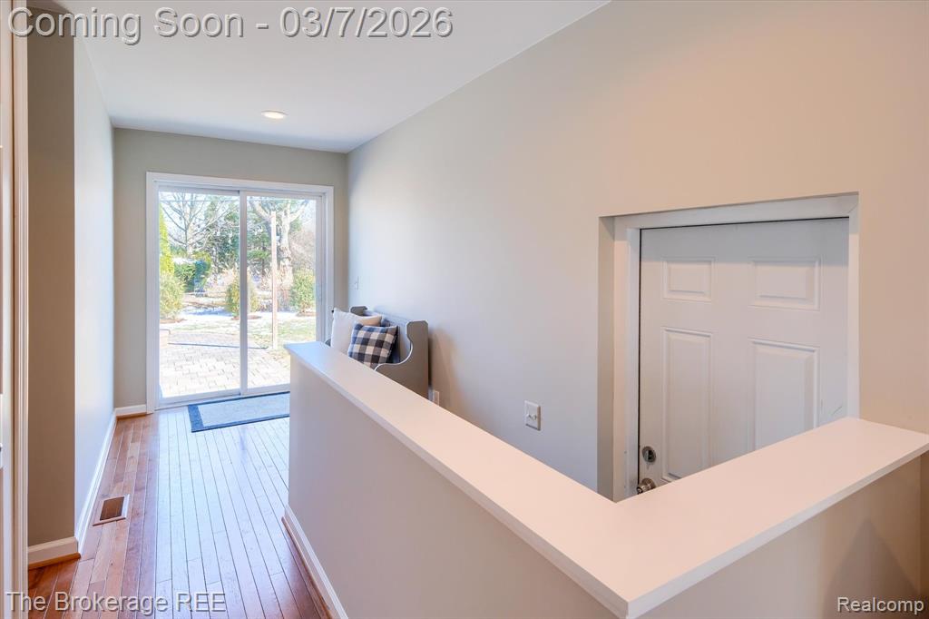 4405 Green Lake Road, West Bloomfield, MI 48323 — Photo 30