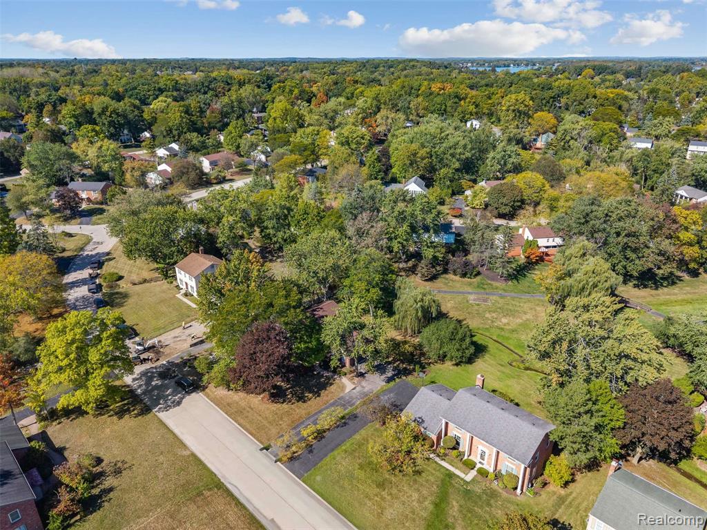 4245 Old Dominion Drive, West Bloomfield, MI 48323 — Photo 30