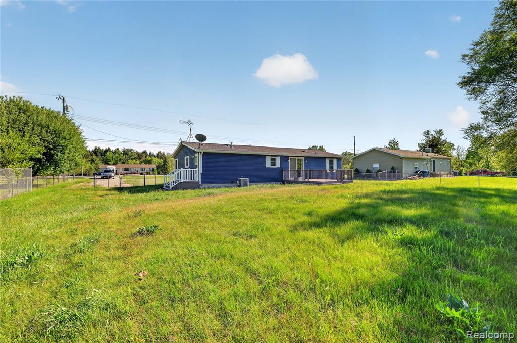 4050 Thompson Road, Linden, MI 48451 — Photo 32