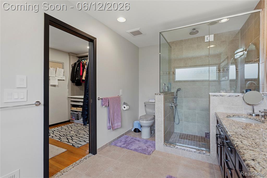 4057 Fox Lake Drive, Bloomfield Hills, MI 48302 — Photo 38