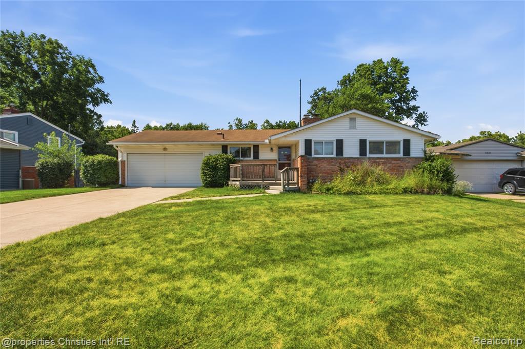 594 Provincetown Road, Auburn Hills, MI 48326 — Photo 3