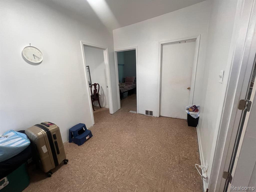 12000 Charest Street, Hamtramck, MI 48212 — Photo 27