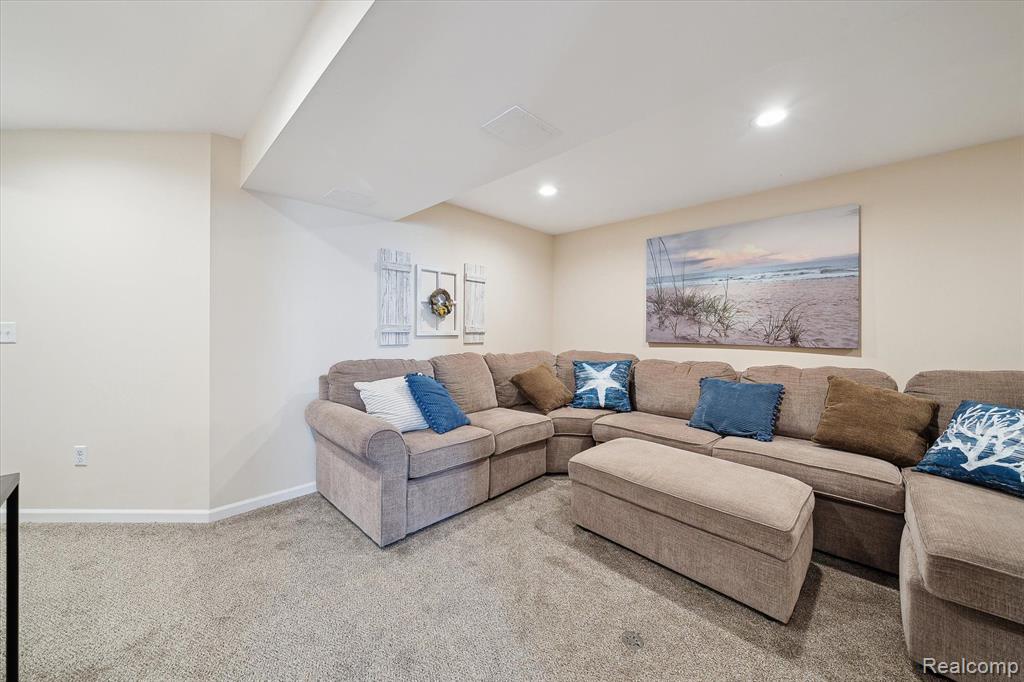 22270 QUAIL RUN Circle, 2, South Lyon, MI 48178 — Photo 31