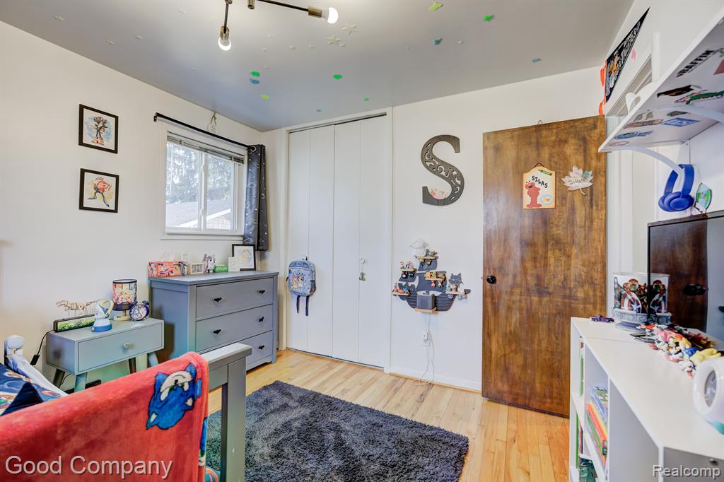 9062 SHANNON Drive, Sterling Heights, MI 48314 — Photo 20