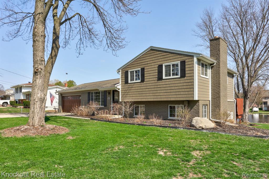 5936 Wellington Drive, Clarkston, MI — Photo 4