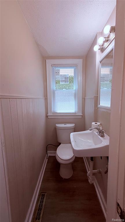 16203 Roselawn Street, Detroit, MI 48221 — Photo 19