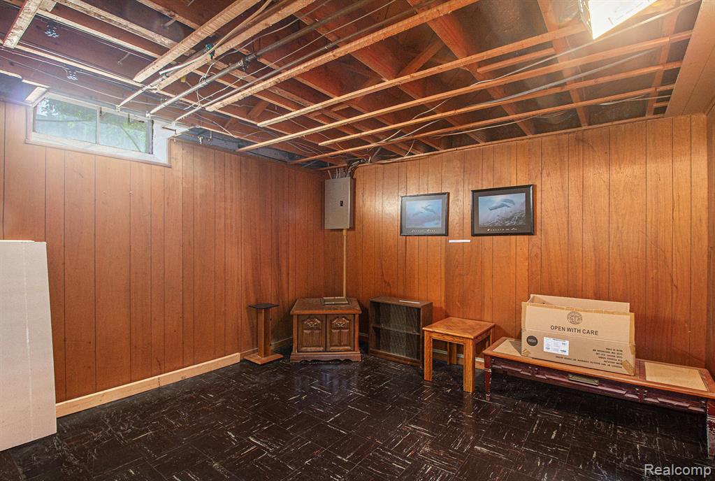 4910 Clarkston Road, Clarkston, MI 48348 — Photo 23