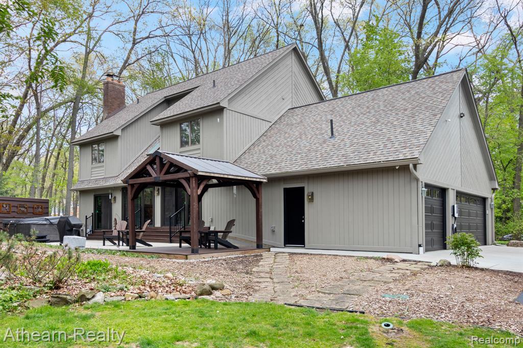 5126 Braddock Court, Brighton, MI 48114 — Photo 7