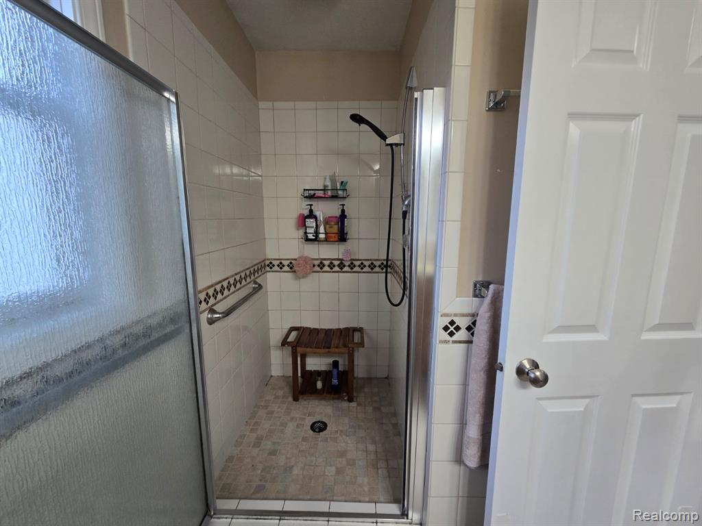 423 Bailey Street, East Lansing, MI 48823 — Photo 28