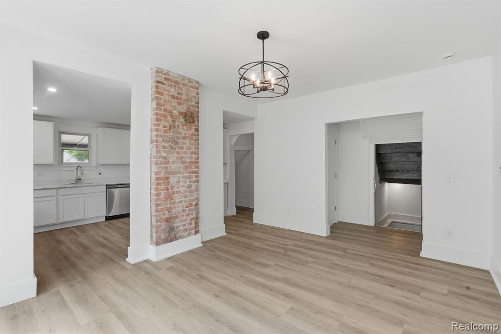 255 Poplar Street, Wyandotte, MI 48192 — Photo 11