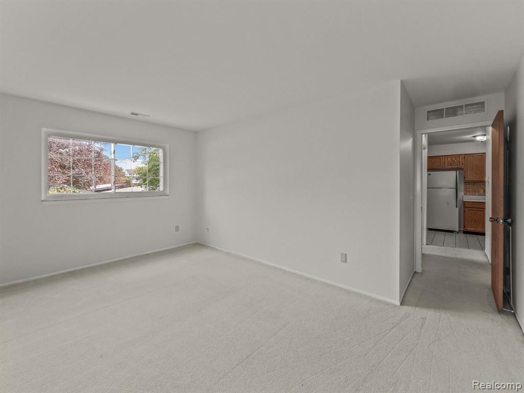 490 BALDWIN Avenue, Rochester, MI 48307 — Photo 20
