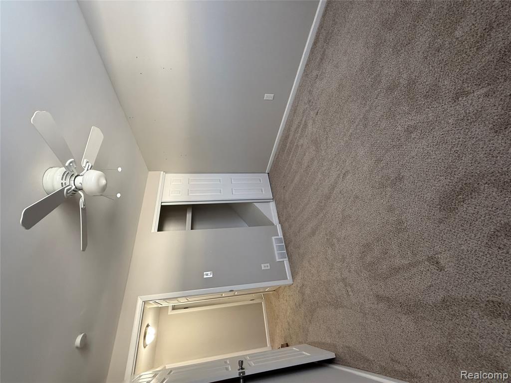 41229 N Central Drive, Sterling Heights, MI 48313 — Photo 11