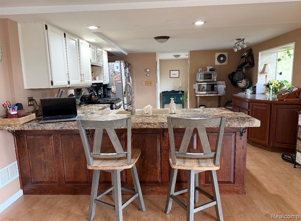 16280 Softwater Lake Drive, Linden, MI 48451 — Photo 14