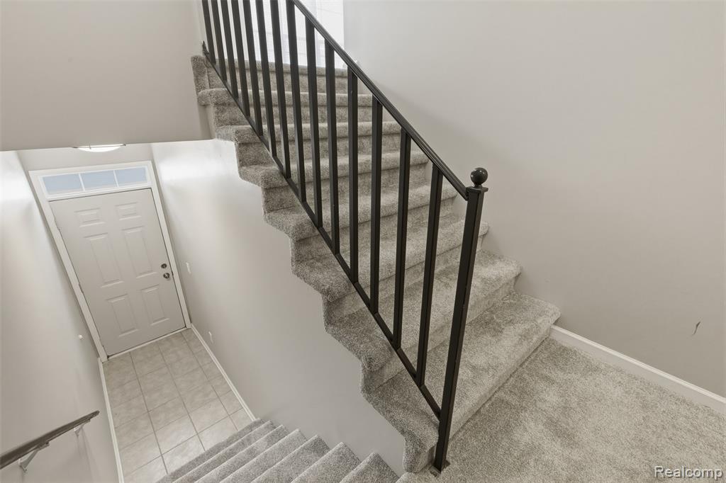 51828 Lionel Lane, New Baltimore, MI — Photo 2