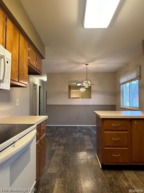 9153 DEL RIO Drive, Grand Blanc, MI 48439 — Photo 4