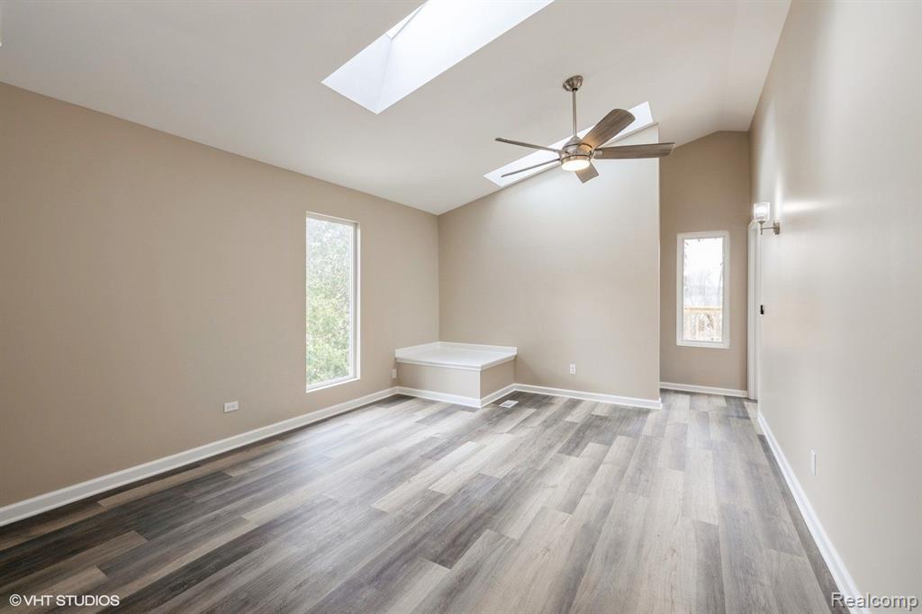 4170 NAVARRA, White Lake, MI 48383 — Photo 9