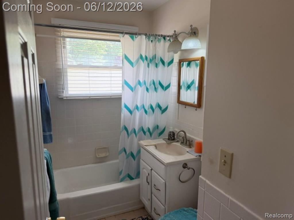 53151 Fairchild Road, New Baltimore, MI — Photo 8