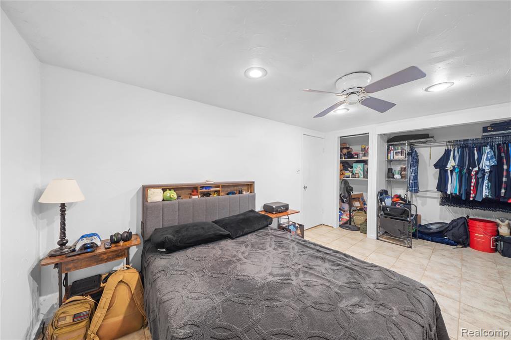 7125 Highview Street, Dearborn Heights, MI 48127 — Photo 32